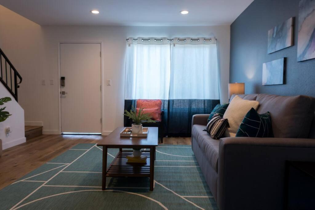 Stylish 2 Bed 1 And Half Bath Apartment Near Sofi Stadium, Lax, Forum Інґлвуд Екстер'єр фото