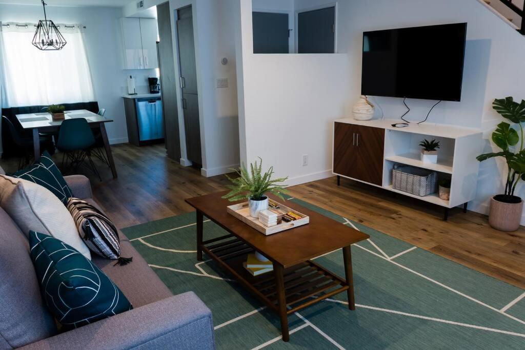 Stylish 2 Bed 1 And Half Bath Apartment Near Sofi Stadium, Lax, Forum Інґлвуд Екстер'єр фото